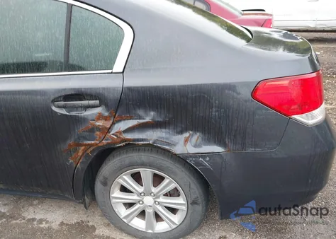 2010 Subaru Legacy 2.5I Premium z USA, uszkodzony, nr VIN 4S3BMCB69A3232628